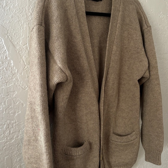 Eddie Bauer Chunky Cardigan - Picture 2 of 6